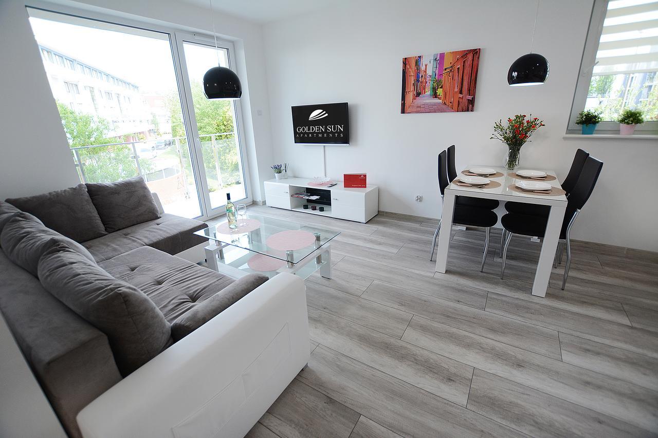 Apartament Magnolia Kołobrzeg Exteriör bild